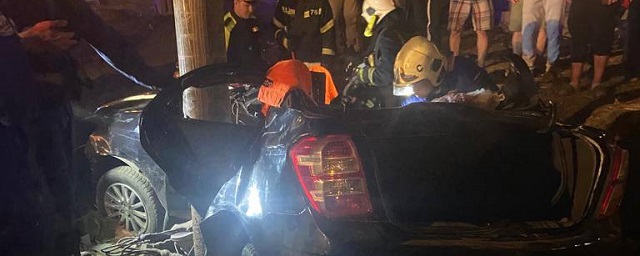 Три человека погибли в ночном ДТП на Братиславской в Москве